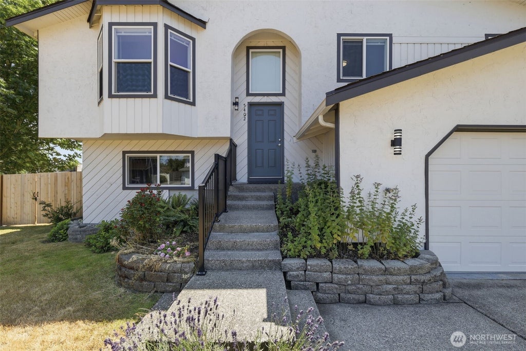 Photo of 5402 34th Street Loop NE, Tacoma, WA 98422 (MLS # 2554212)