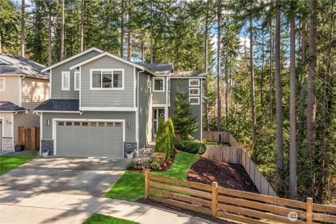 Photo of 11815 26th Drive SE, Everett, WA 98208 (MLS # 2498792)