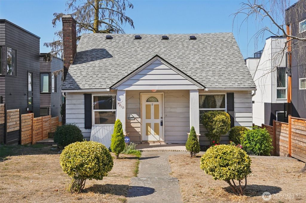 Photo of 4817 42nd Avenue SW, Seattle, WA 98116 (MLS # 2434693)