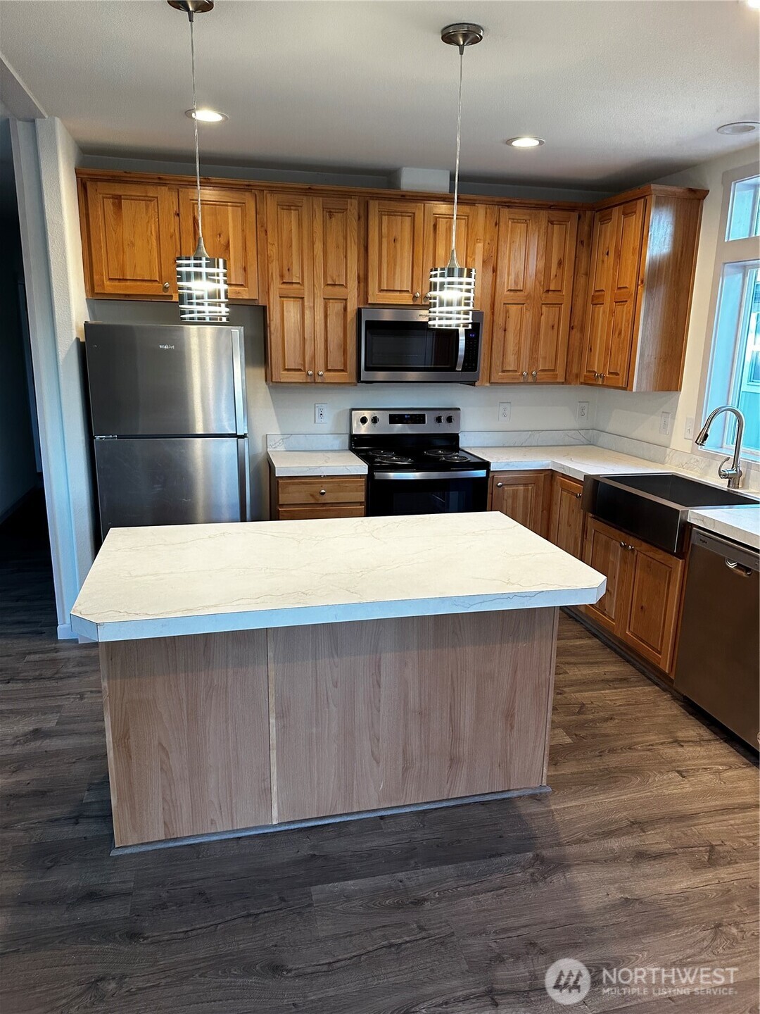 10302 LAKEVIEW Avenue SW 26