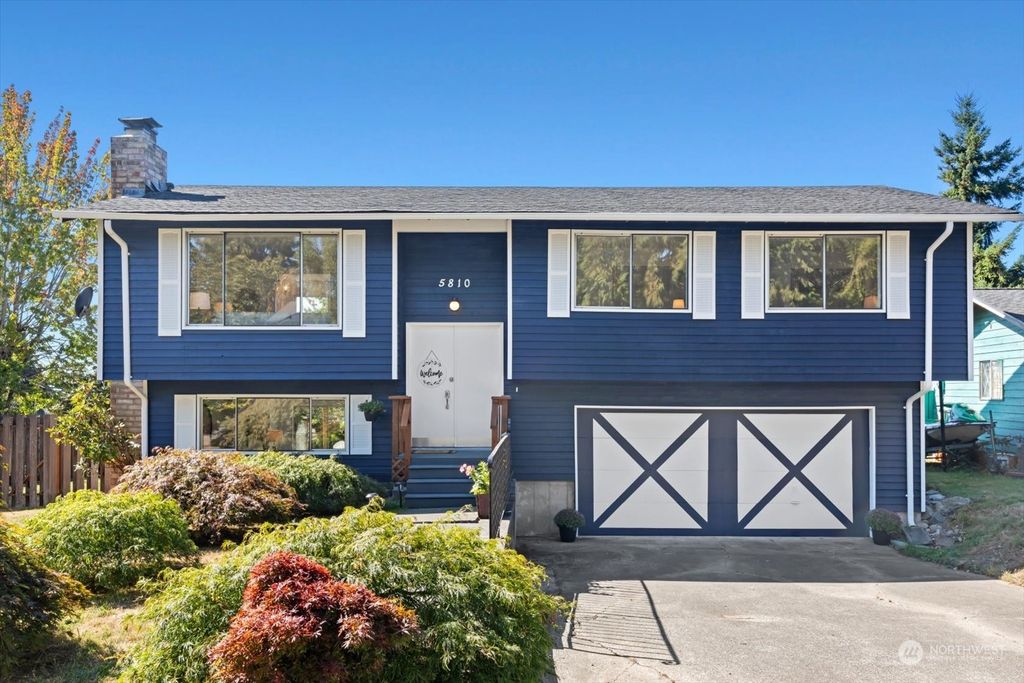 Photo of 5810 61st Drive NE, Marysville, WA 98270 (MLS # 2160290)
