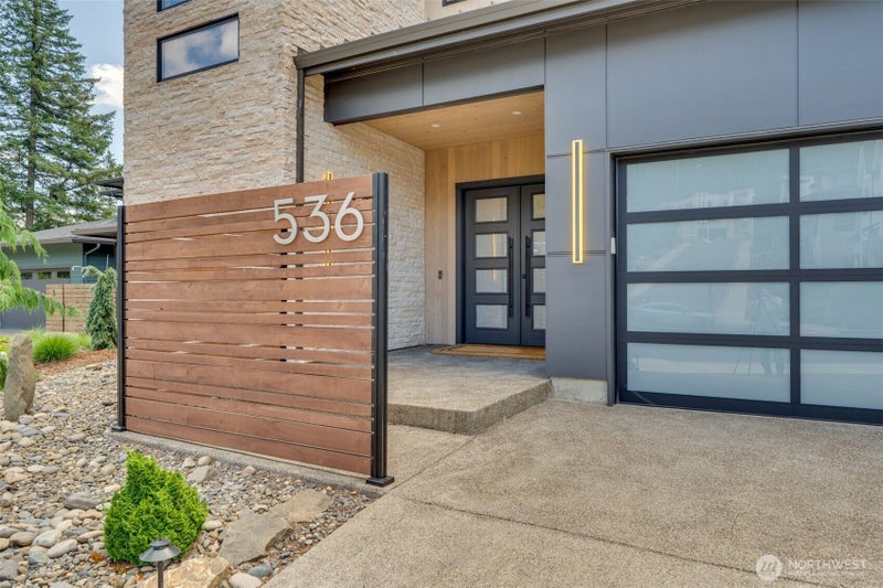 536 NE Province Drive