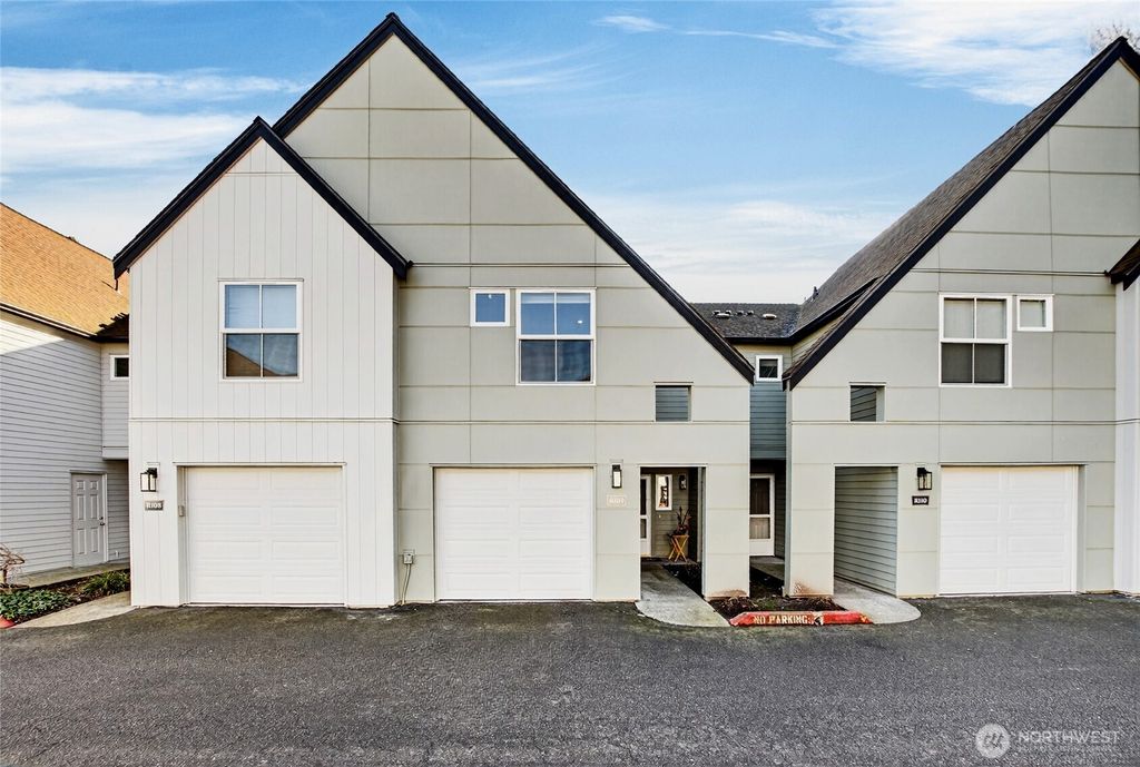 Photo of 6615 S 239th Place #R109, Kent, WA 98032 (MLS # 2480604)