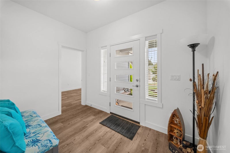 8599 Kimmie Loop SW