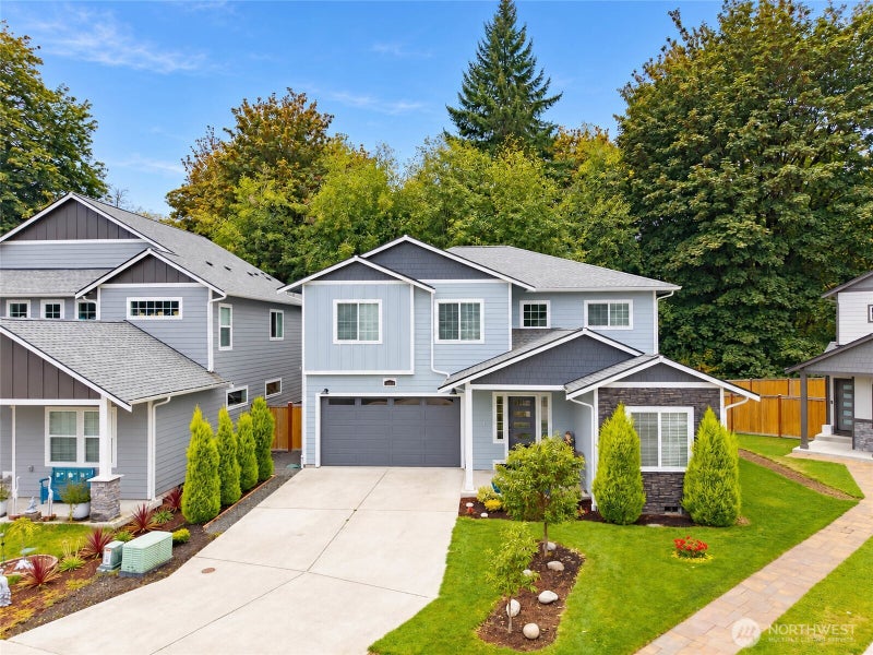 8599 Kimmie Loop SW