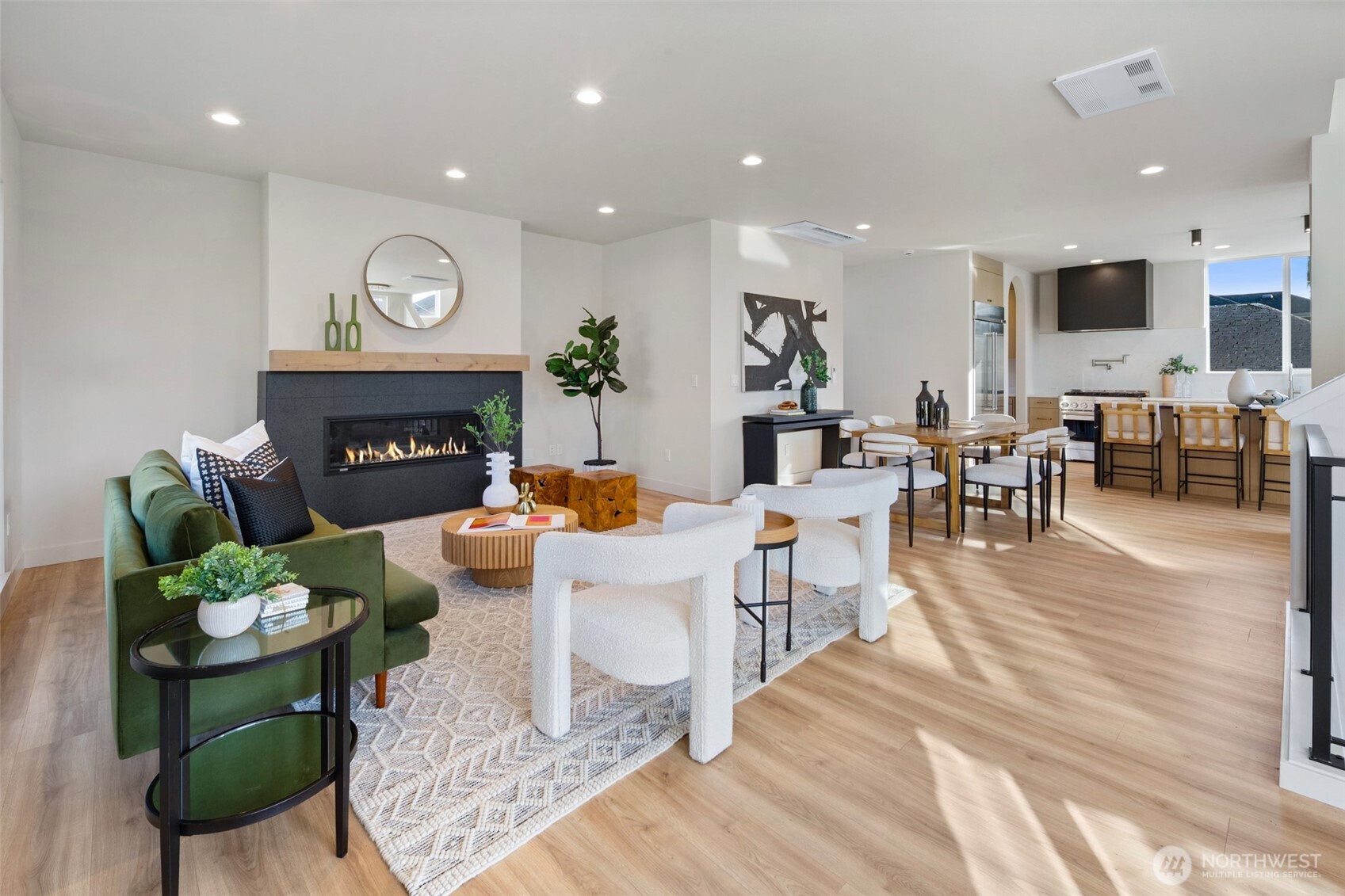 4136 Eastern Avenue N