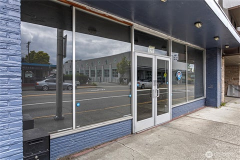 Photo of 325 E Main Street, Auburn, WA 98002 (MLS # 2593887)