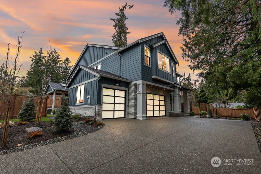 Photo of 975 131st Place NE #5, Bellevue, WA 98005 (MLS # 2021999)