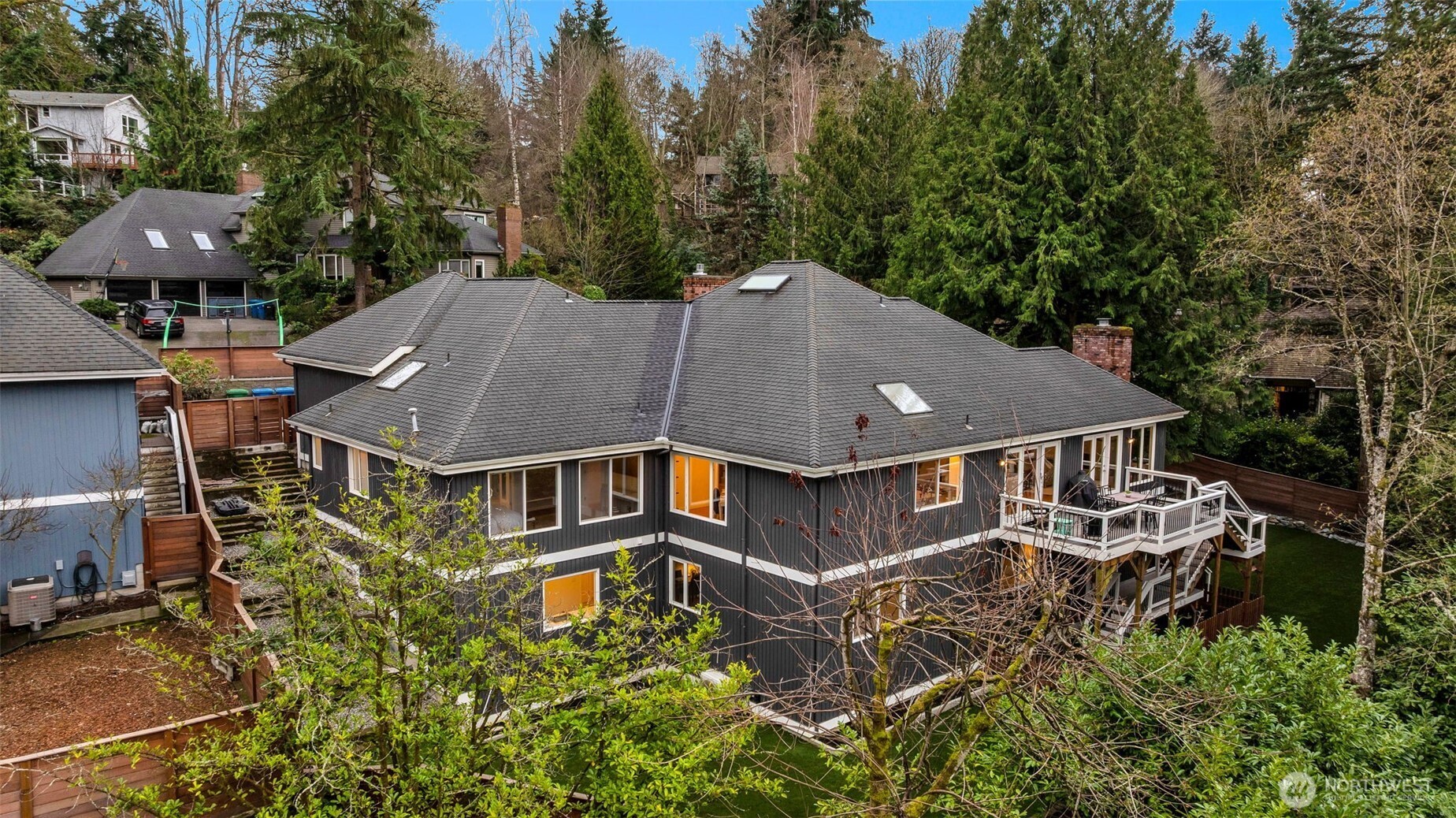 8402 SE 53rd Place