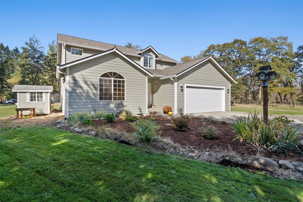Photo of 8446 169th Lane SW, Rochester, WA 98579 (MLS # 2592531)
