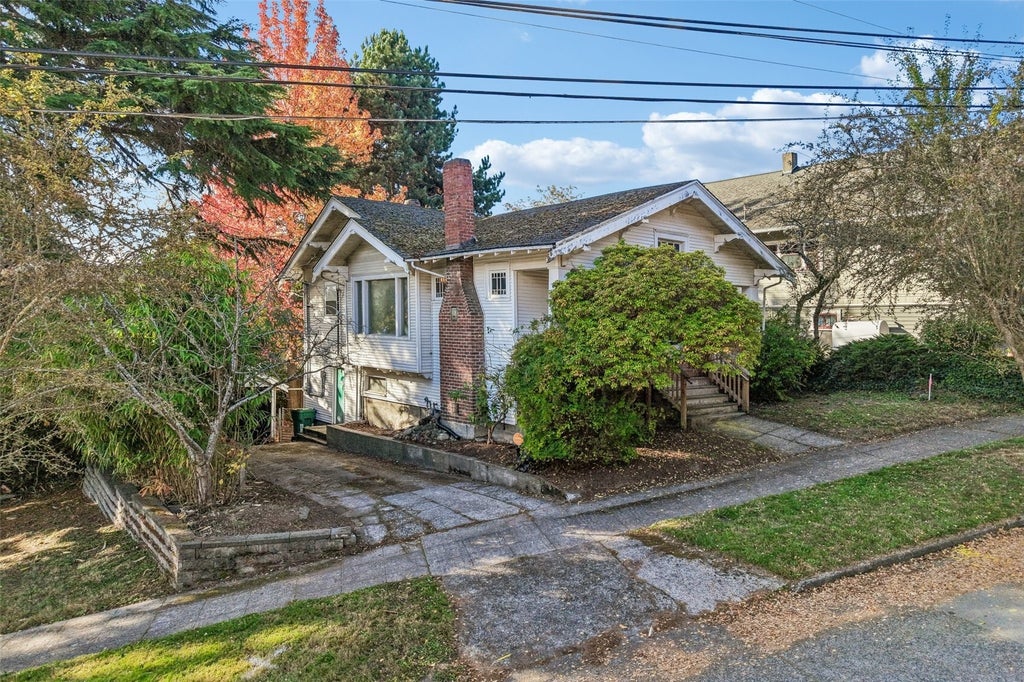 Photo of 3209 NW 57th Street, Seattle, WA 98107 (MLS # 2597993)