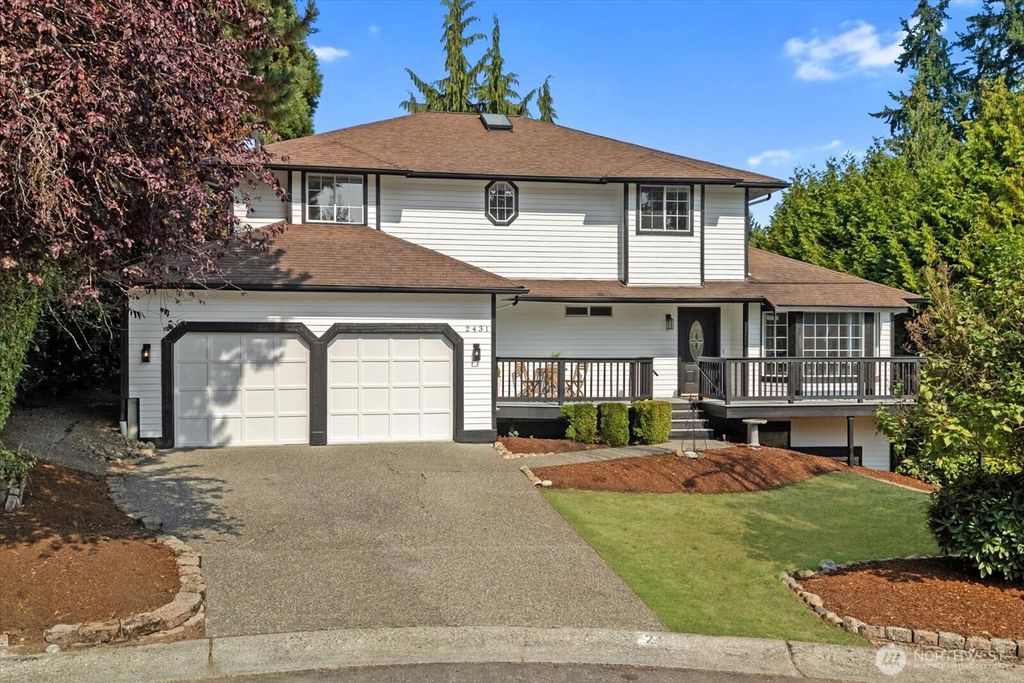 Photo of 2431 137th Place SE, Mill Creek, WA 98012 (MLS # 2437906)