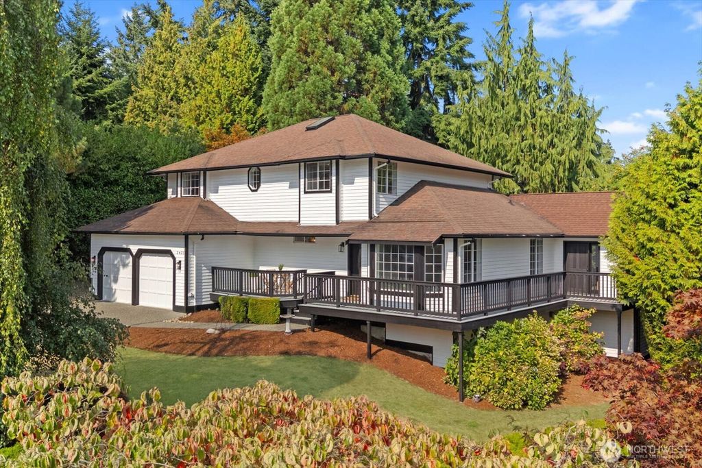 Photo of 2431 137th Place SE, Mill Creek, WA 98012 (MLS # 2437906)
