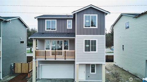 Photo of 18523 SE 271st Court, Covington, WA 98042 (MLS # 2463129)