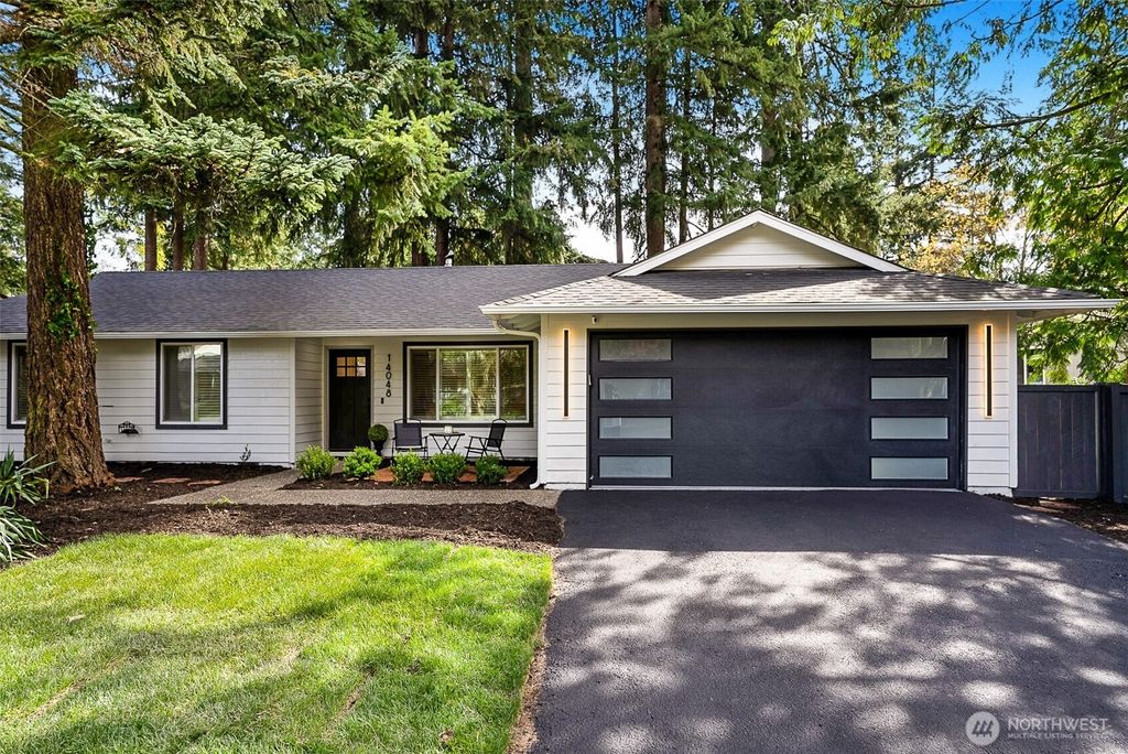 Photo of 14048 108th Avenue NE, Kirkland, WA 98034 (MLS # 2511247)