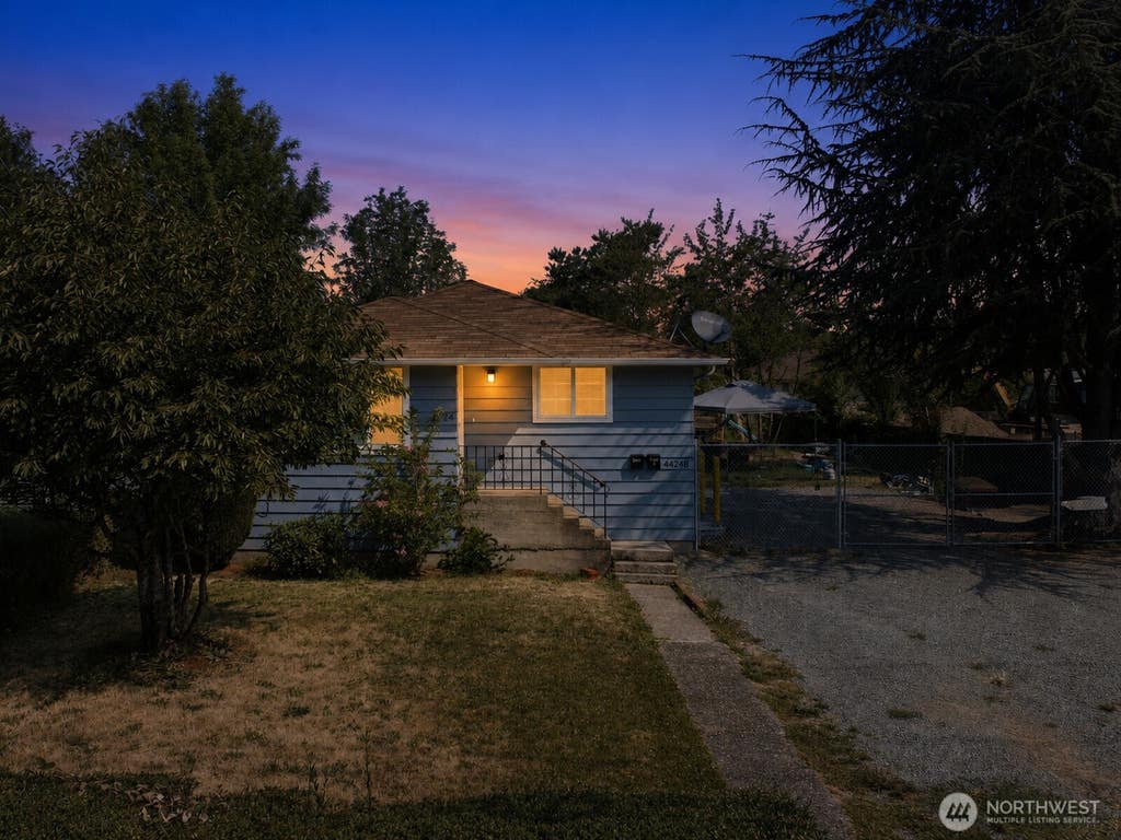 Photo of 4424 S Holly Street, Seattle, WA 98118 (MLS # 2570690)