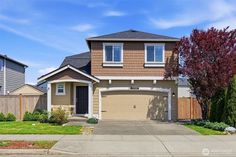 Photo of 17703 Oak Street, Granite Falls, WA 98252 (MLS # 2518817)