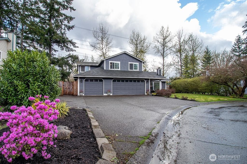 Photo of 21157 SE 280th Place, Maple Valley, WA 98038 (MLS # 2357808)