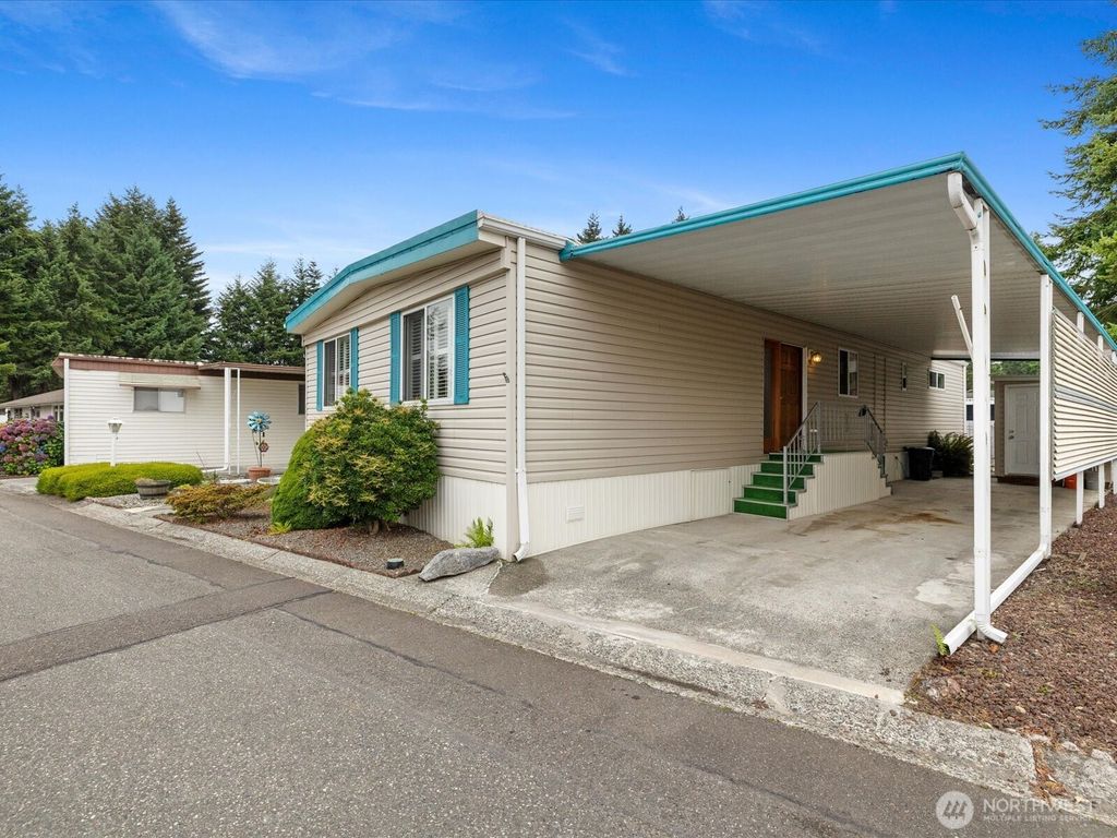 Photo of 1415 84th Street SE #139, Everett, WA 98208 (MLS # 2427929)