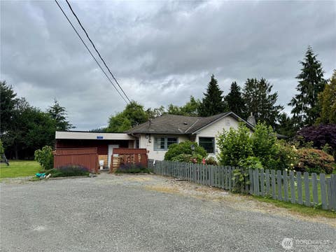 Photo of 20423 STATE ROUTE 20, Burlington, WA 98233 (MLS # 2538584)