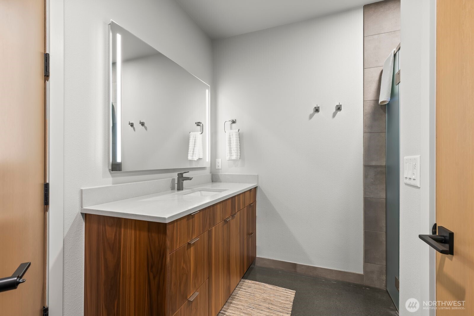 Yakima, Washington, 98908, United States, 1 Bedroom Bedrooms, ,1 BathroomBathrooms,Residential,Active,2013908