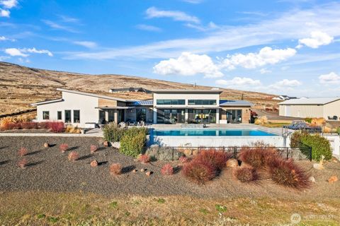 Photo of 13990 Marble Road, Yakima, WA 98908 (MLS # 2475094)