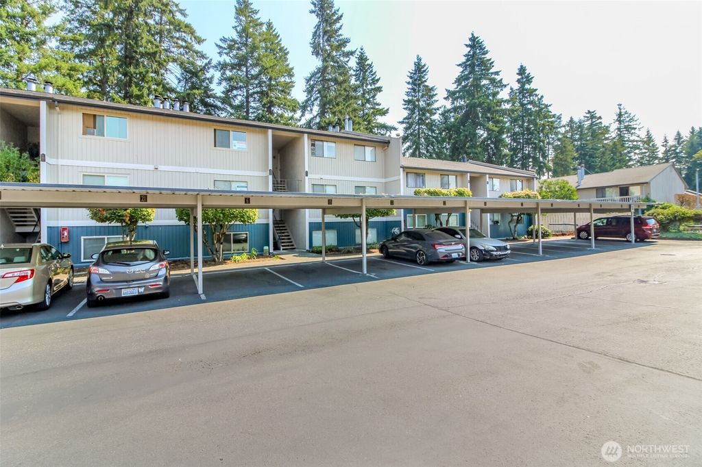 Photo of 3435 Auburn Way S #6, Auburn, WA 98092 (MLS # 2406995)