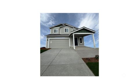 Photo of 649 Salzer Creek Drive, Centralia, WA 98531 (MLS # 2479219)