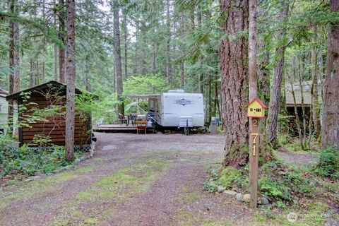 Photo of 71 2 Wilderness Way, Deming, WA 98244 (MLS # 2374876)