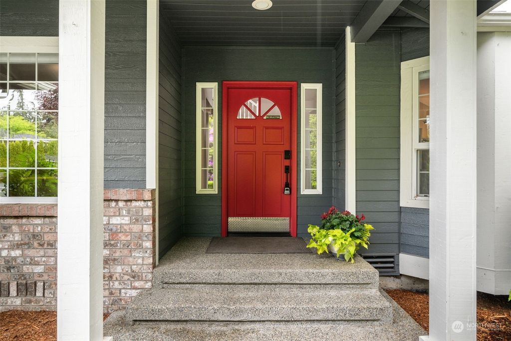 Photo of 15222 59th Drive SE, Snohomish, WA 98296 (MLS # 2220724)