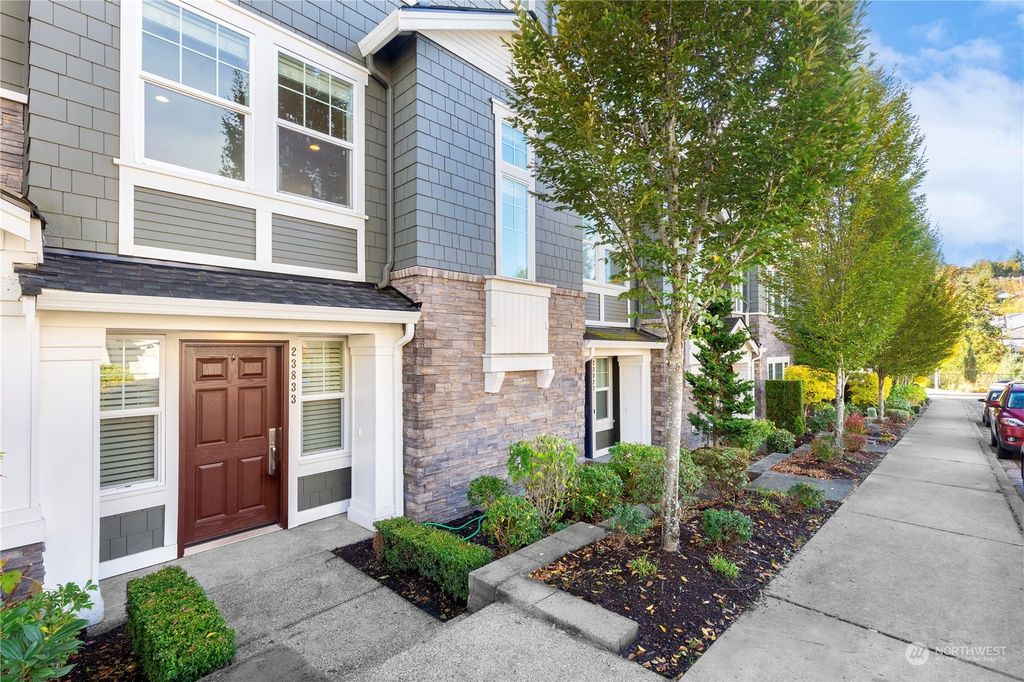Photo of 23833 SE 45th Terrace, Sammamish, WA 98029 (MLS # 2171708)