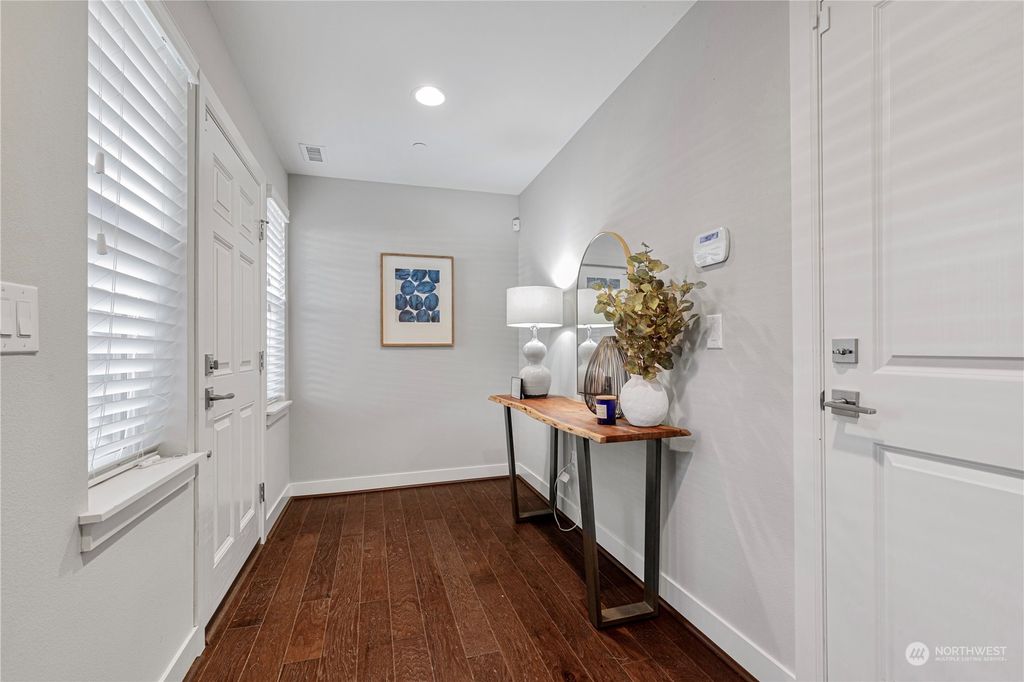 Photo of 23833 SE 45th Terrace, Sammamish, WA 98029 (MLS # 2171708)