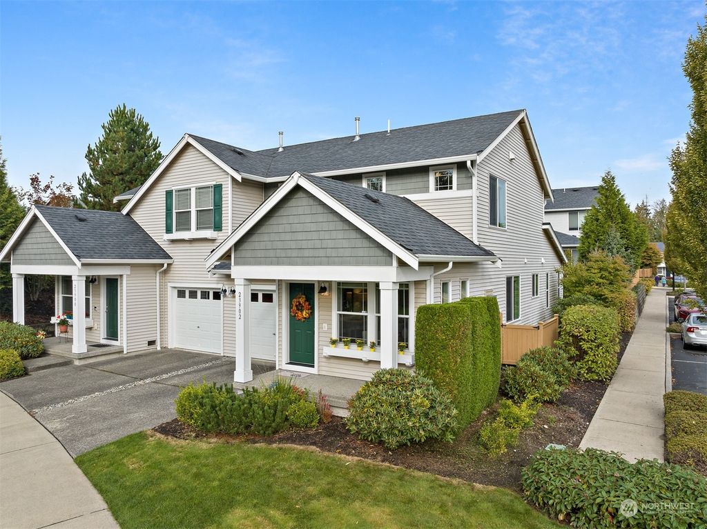 Photo of 23902 NE 112 Lane #136, Redmond, WA 98053 (MLS # 2298720)