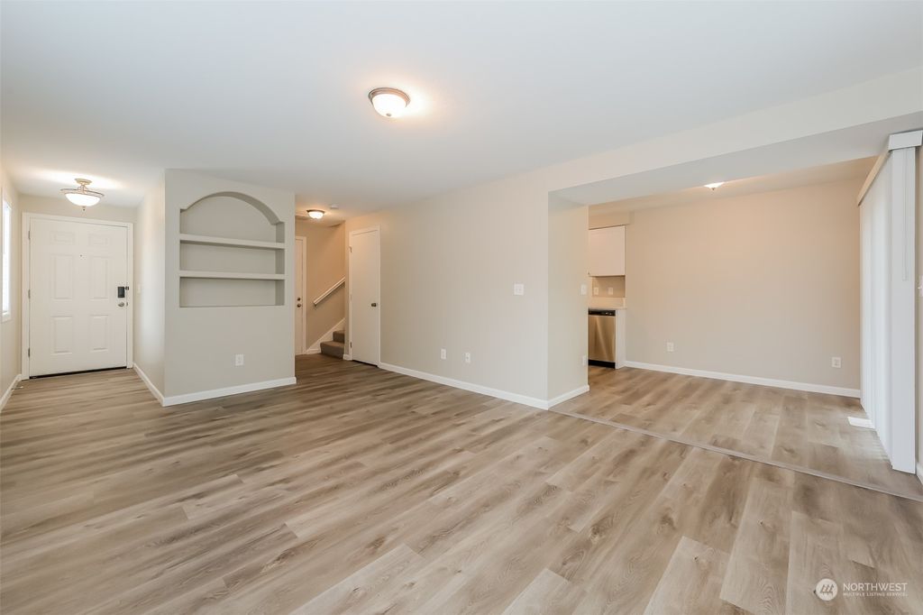 Photo of 6607 79th Place NE, Marysville, WA 98270 (MLS # 2022948)