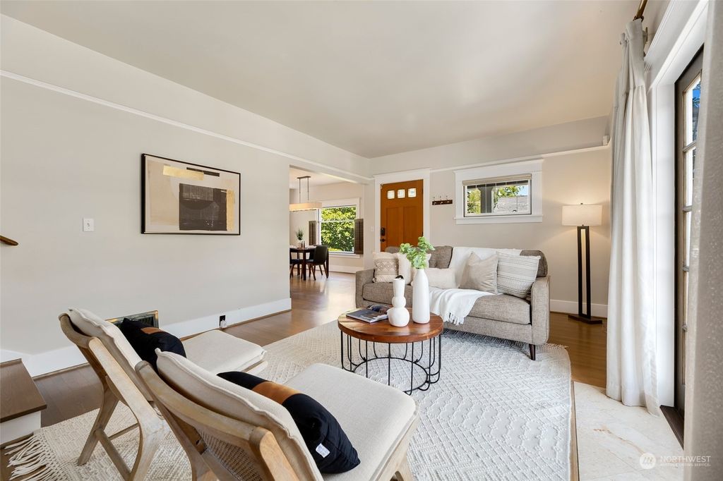 Photo of 123 Blaine Street, Seattle, WA 98109 (MLS # 2238699)