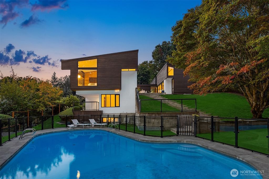 Photo of 4343 W McLaren Street, Seattle, WA 98199 (MLS # 2430977)