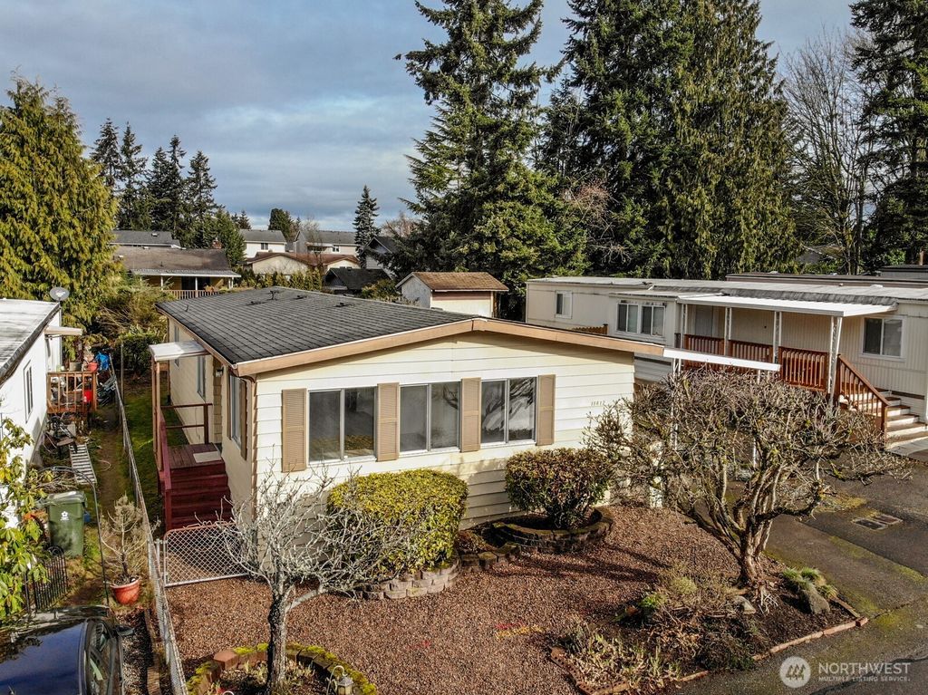 Photo of 11412 SE 226th Street, Kent, WA 98031 (MLS # 2334014)