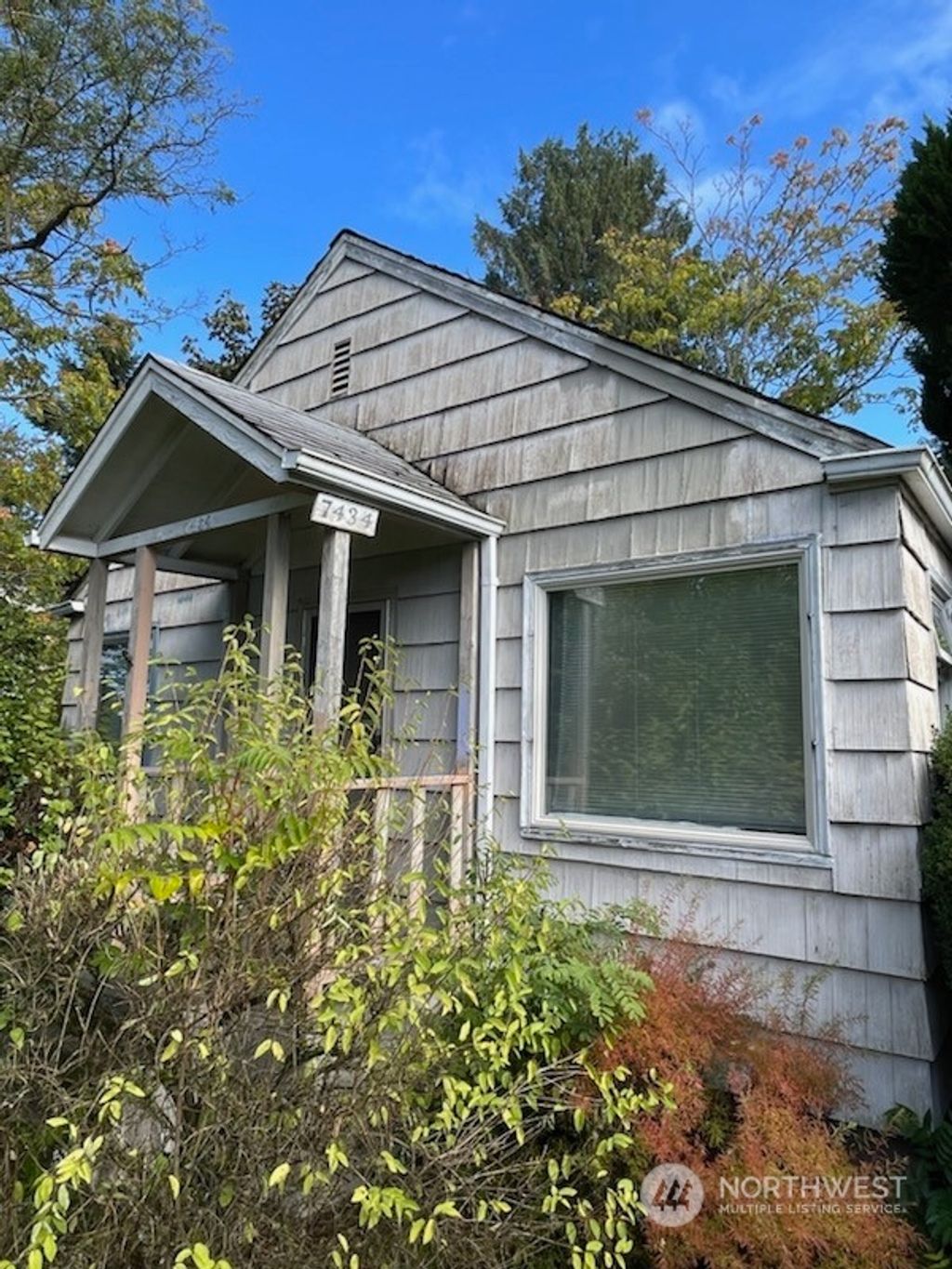 Photo of 7434 California Avenue SW, Seattle, WA 98136 (MLS # 2303133)
