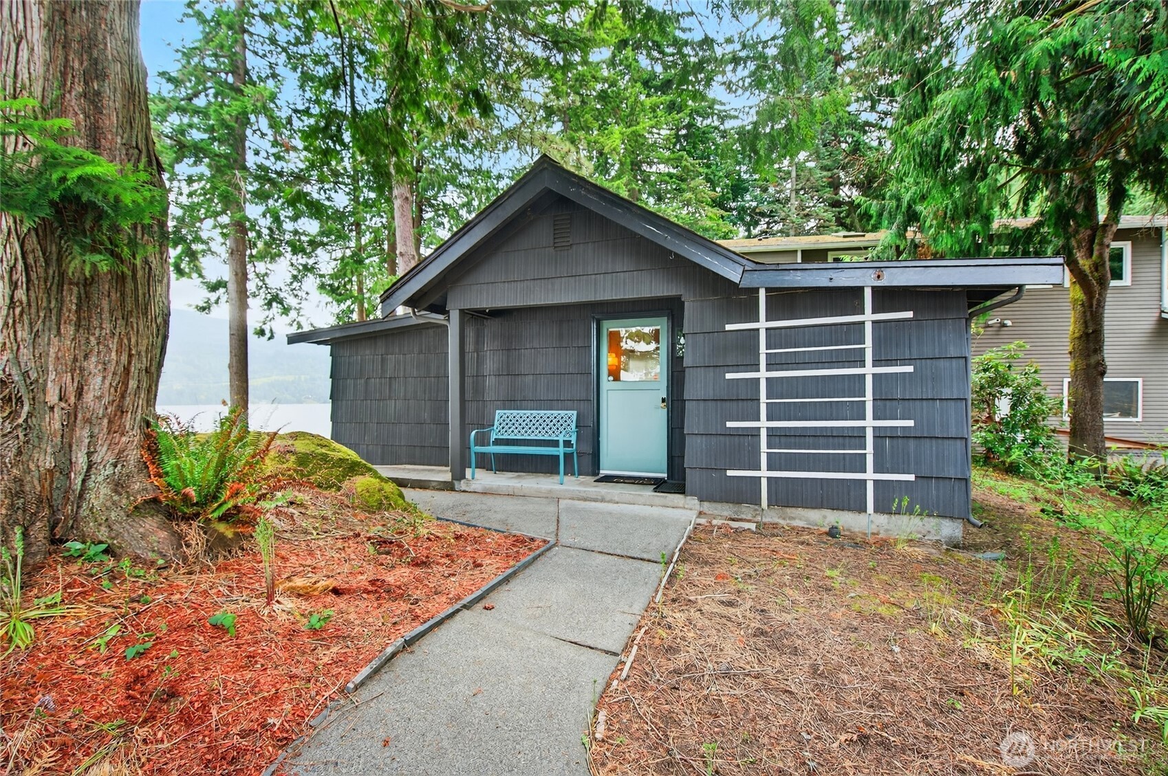 2562 Lake Whatcom Boulevard