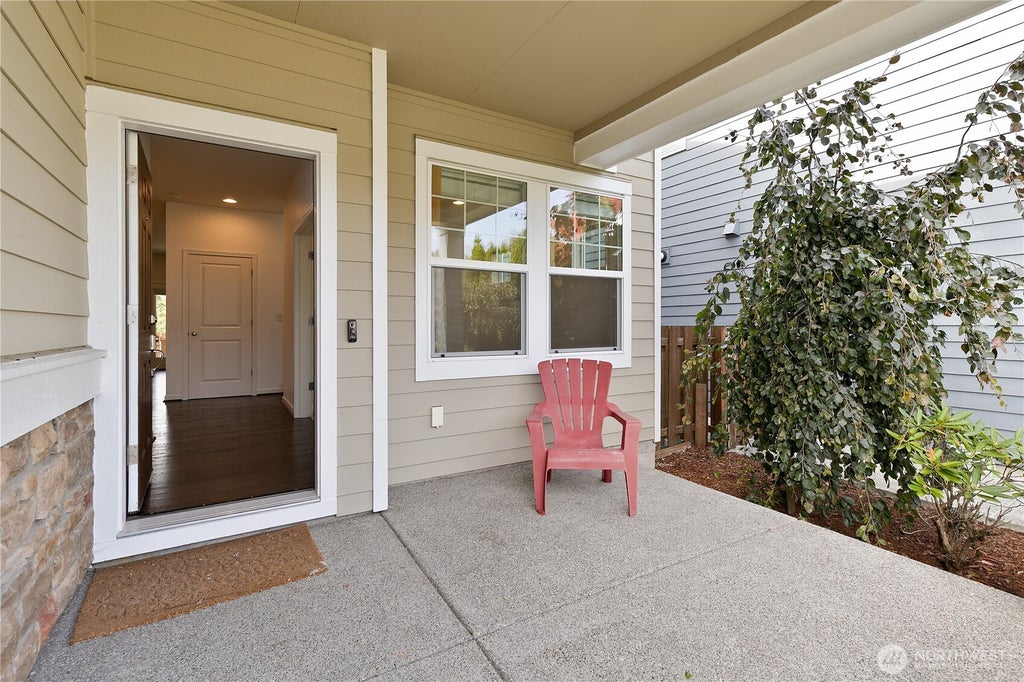 Photo of 27435 209th Court SE, Maple Valley, WA 98038 (MLS # 2577774)