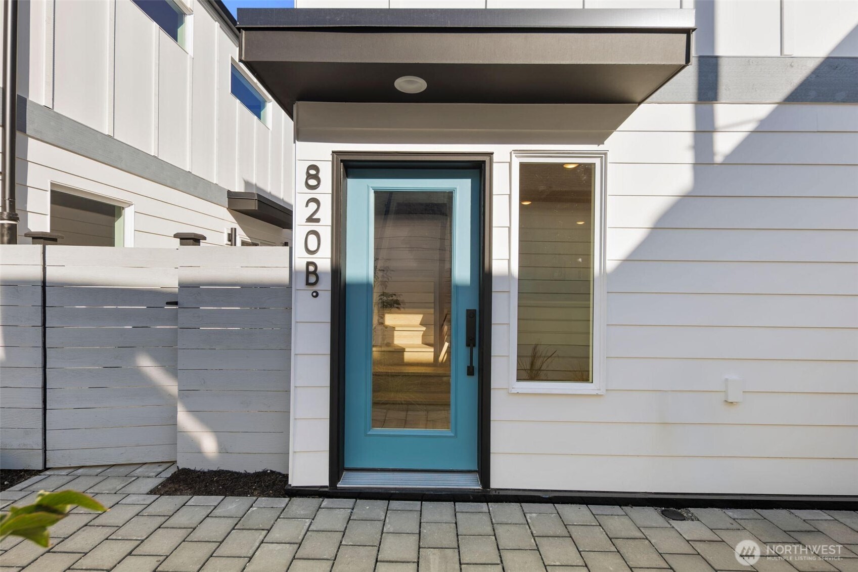 820 S Sullivan Street