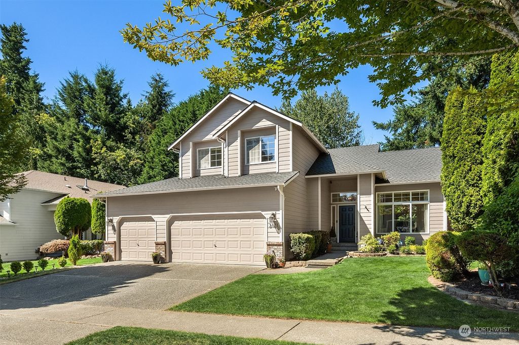 Photo of 3121 200 Place SE, Bothell, WA 98012 (MLS # 2146023)