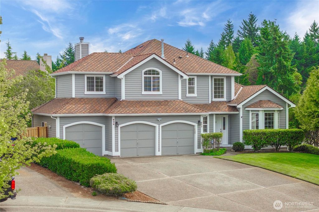 Photo of 829 SW 347th Court Ct, Federal Way, WA 98023 (MLS # 2411086)