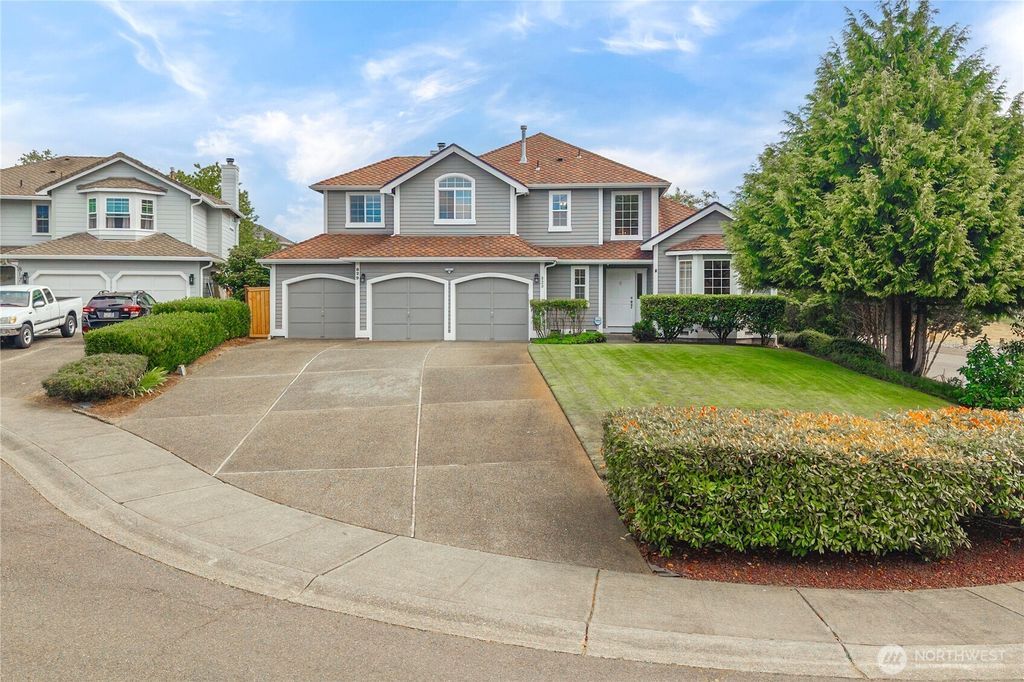 Photo of 829 SW 347th Court Ct, Federal Way, WA 98023 (MLS # 2411086)