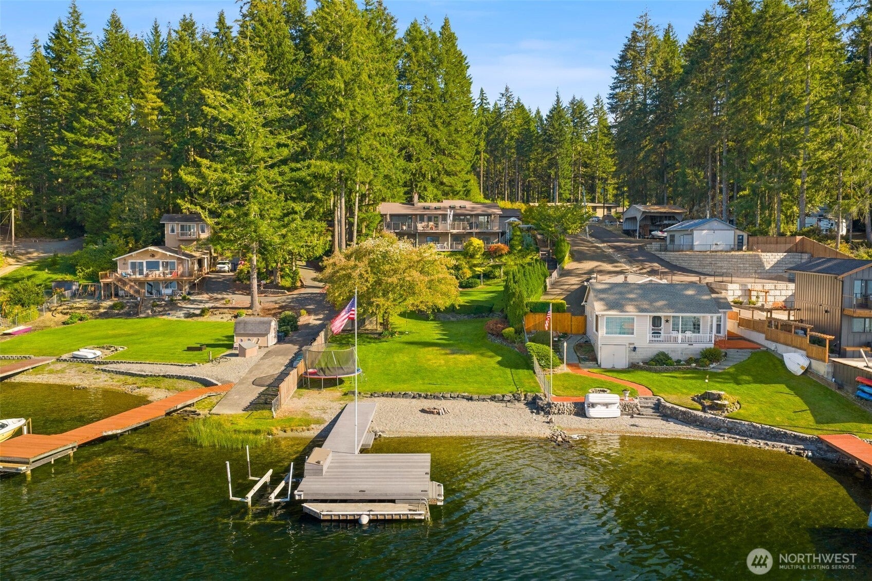 721 E Mason Lake Drive E