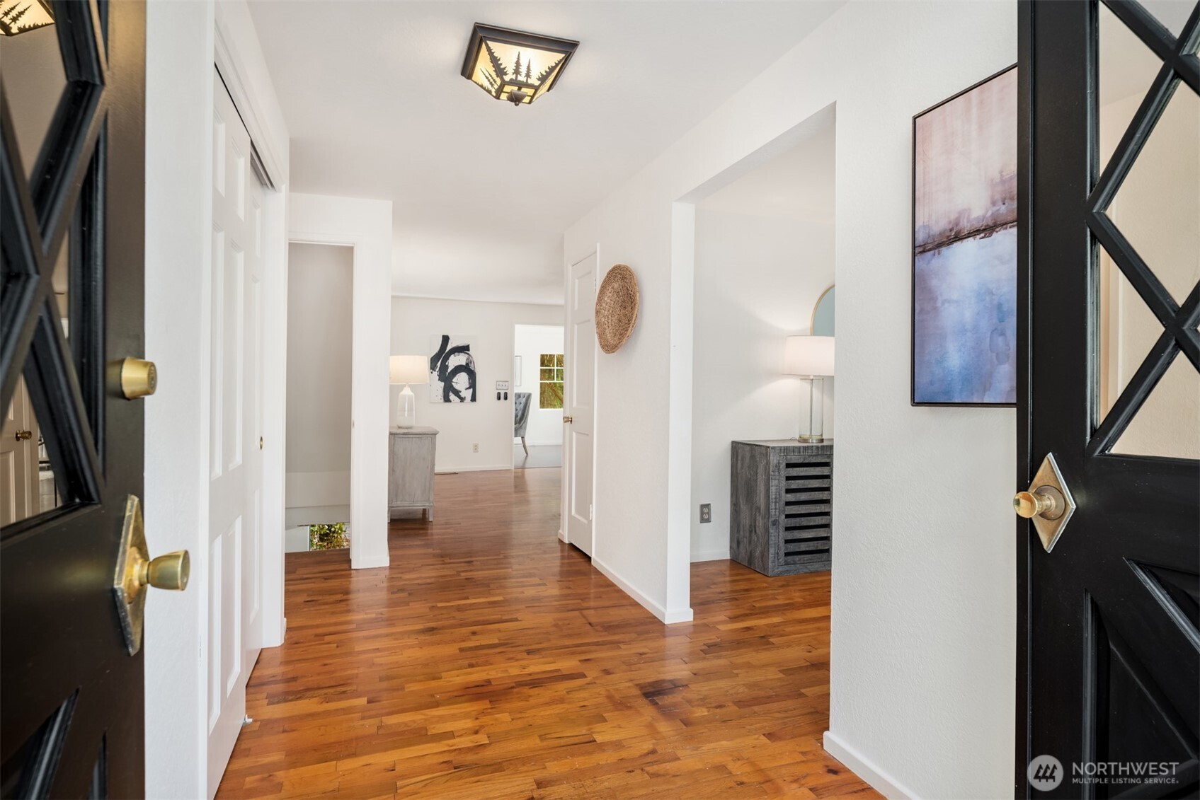 18428 16th Avenue NE