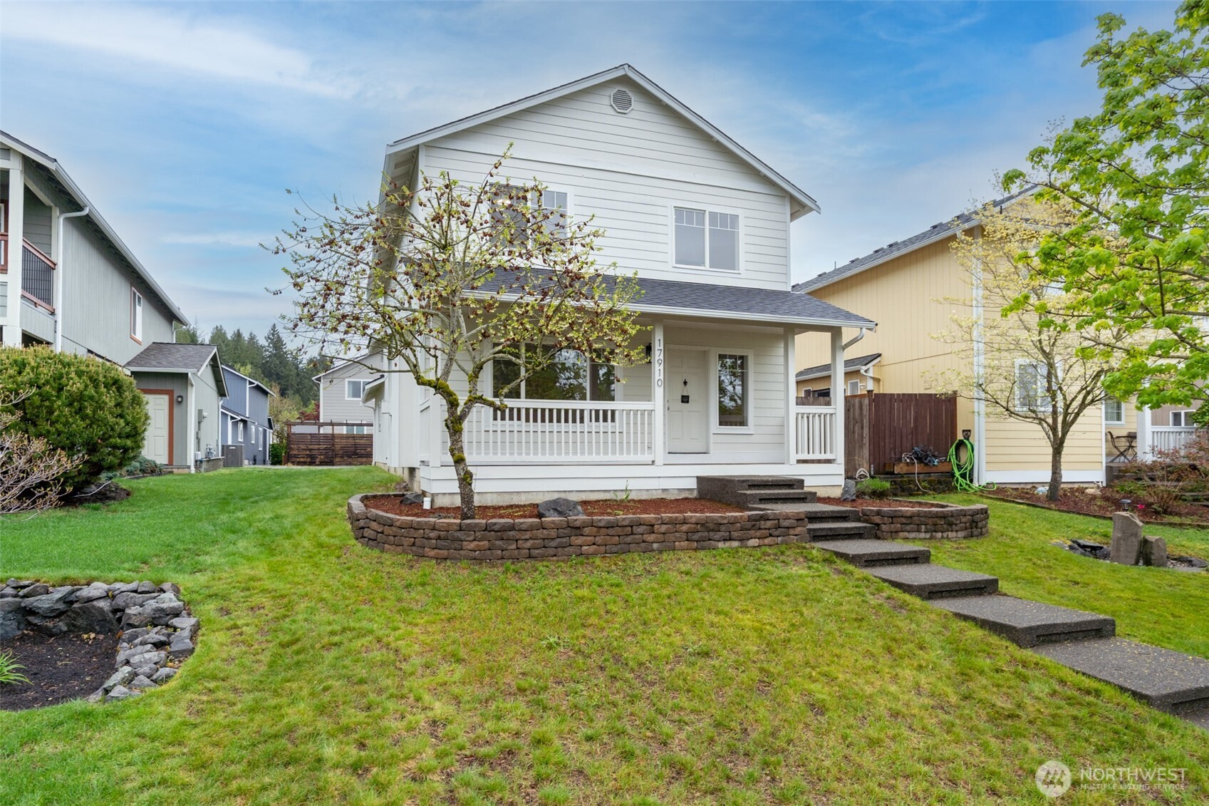 17910 Panorama Boulevard E