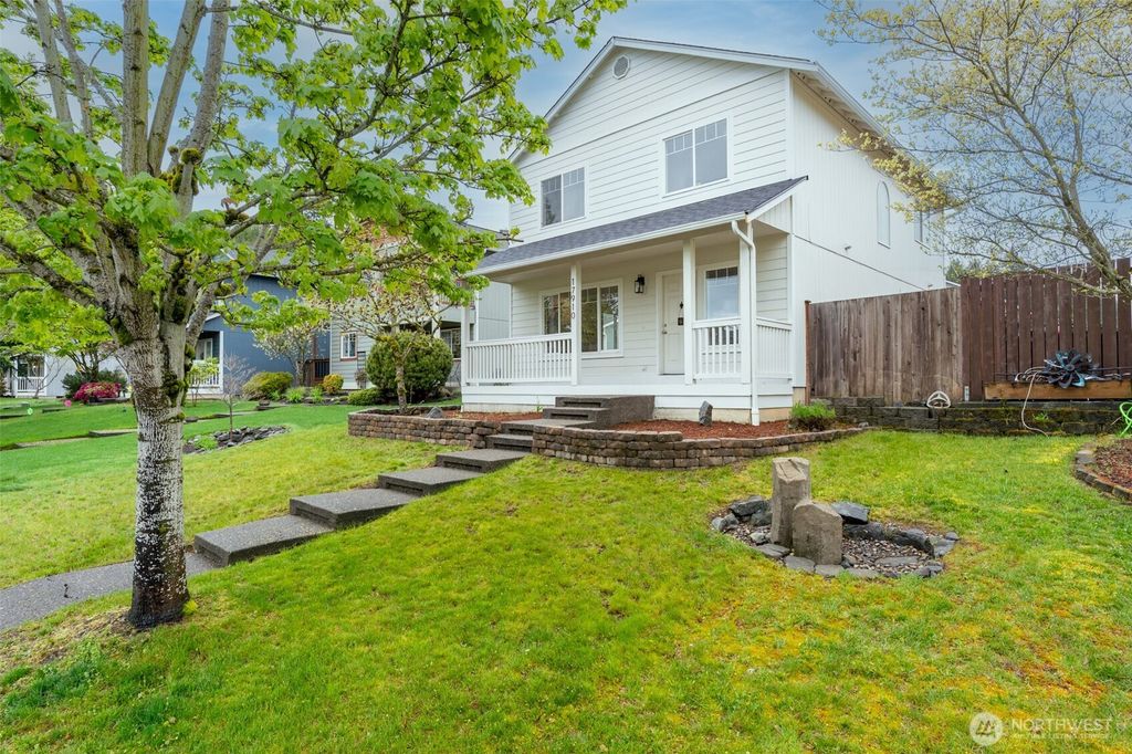 Photo of 17910 Panorama Boulevard E, Bonney Lake, WA 98391 (MLS # 2514501)