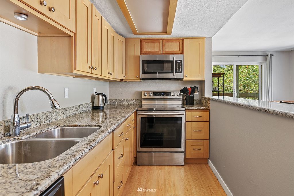 Photo of 1475 N 200th Street #305, Shoreline, WA 98133 (MLS # 1965392)
