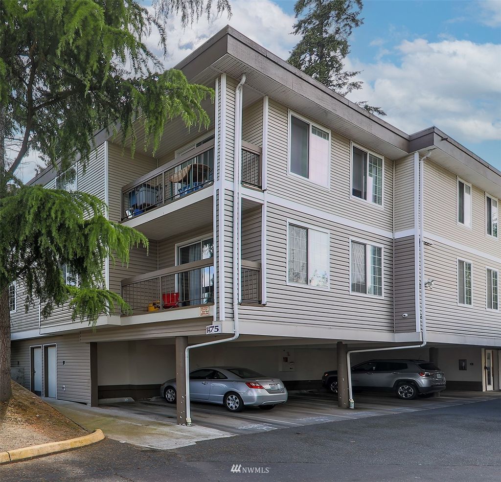 Photo of 1475 N 200th Street #305, Shoreline, WA 98133 (MLS # 1965392)